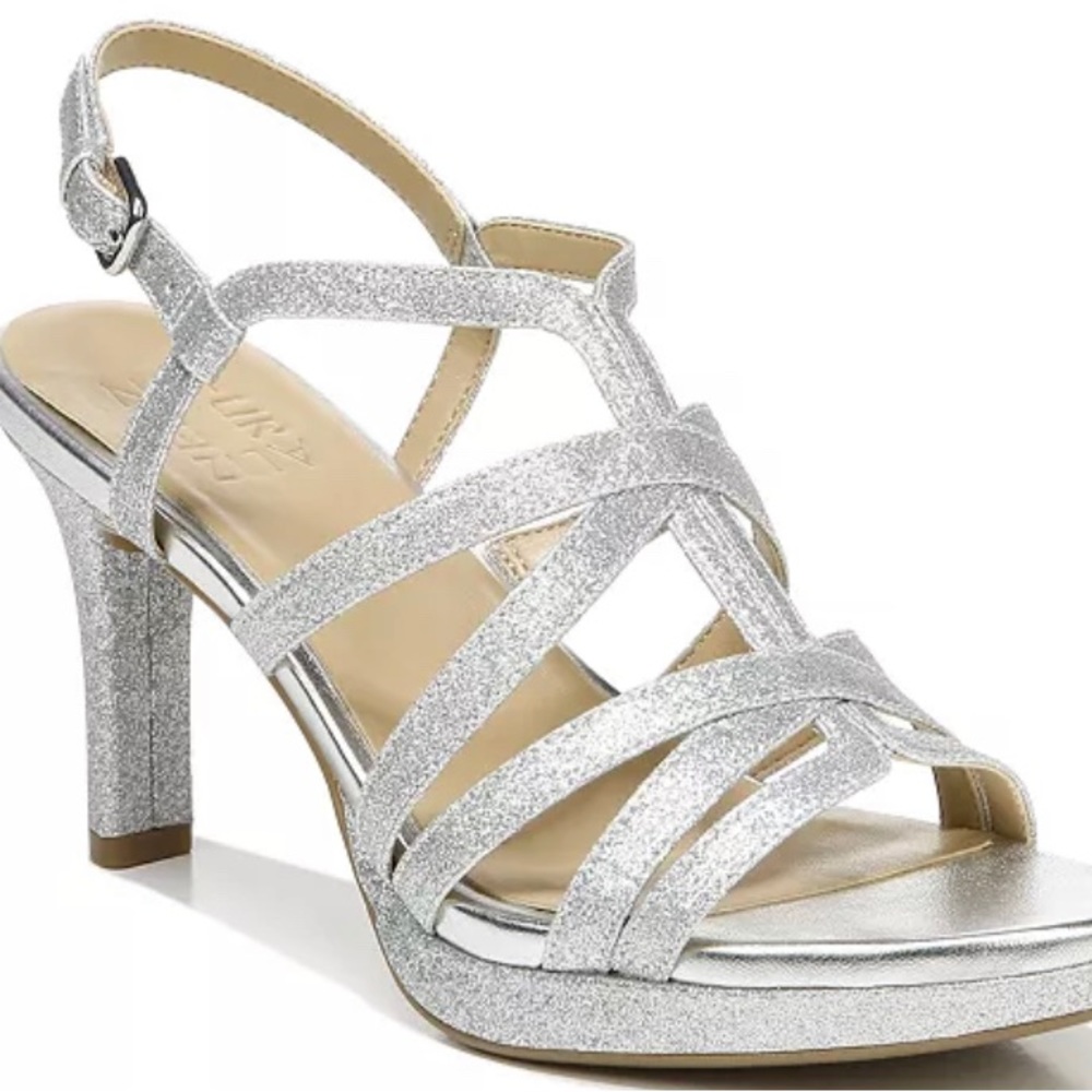 Naturalizer Diana Silver Glitter Heel, Size US 6M, new in box!